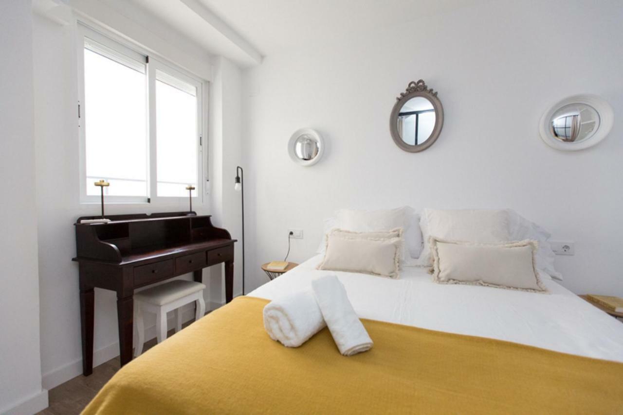 Apartamento Saravia Only Families Córdoba Exterior foto