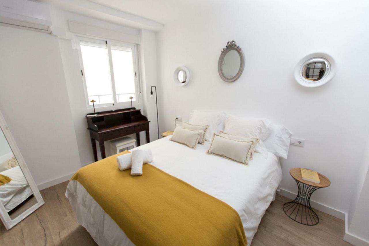 Apartamento Saravia Only Families Córdoba Exterior foto